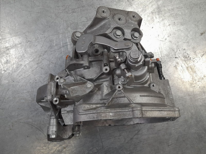 Recambio de caja cambios para opel astra k lim. 5türig dynamic referencia OEM IAM M320SGE 3350TA 55502625