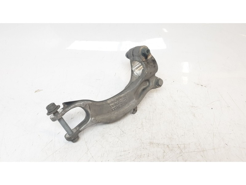 Recambio de amortiguador delantero izquierdo para audi a4 avant (8w5) básico referencia OEM IAM 8W0413037G  