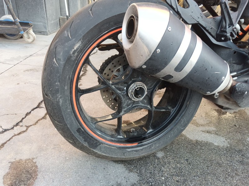 Recambio de llanta para ktm super duke 1290 super duke r referencia OEM IAM   