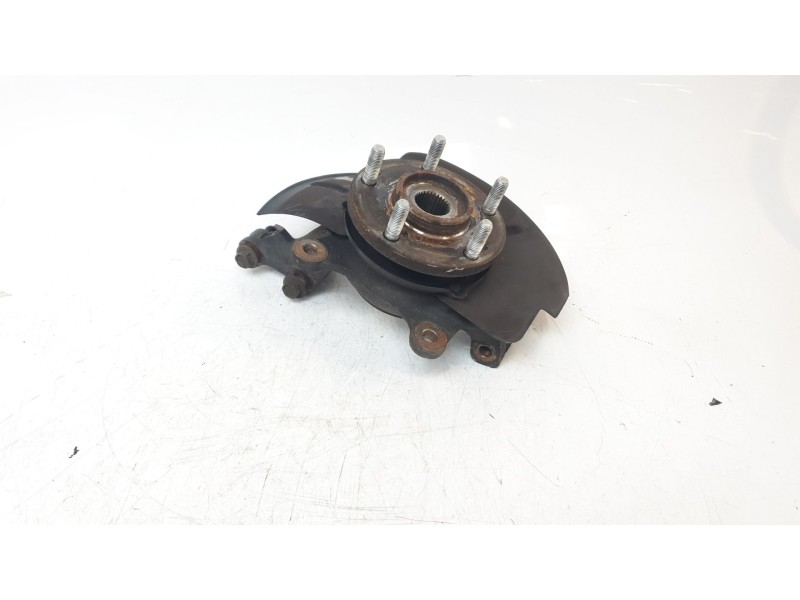 Recambio de mangueta delantera izquierda para hyundai ix35 1.7 crdi cat referencia OEM IAM 517152S520  