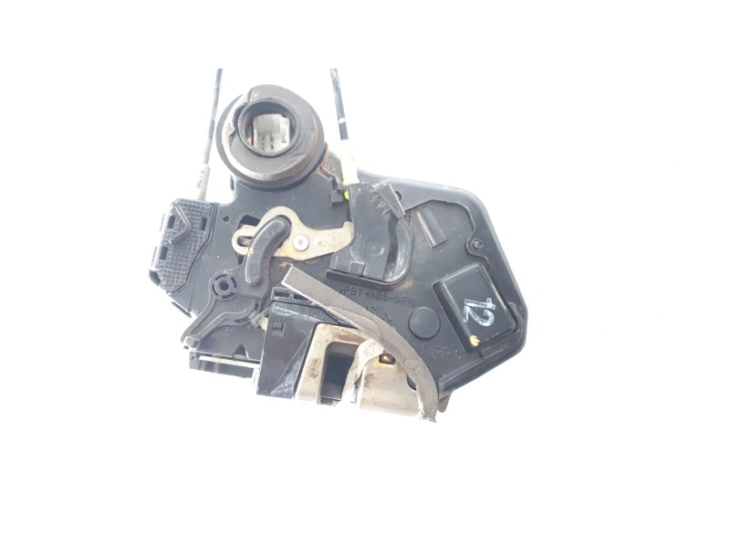 Recambio de cerradura puerta trasera derecha para toyota hilux (kun) 3.0 turbodiesel referencia OEM IAM 690500K040  