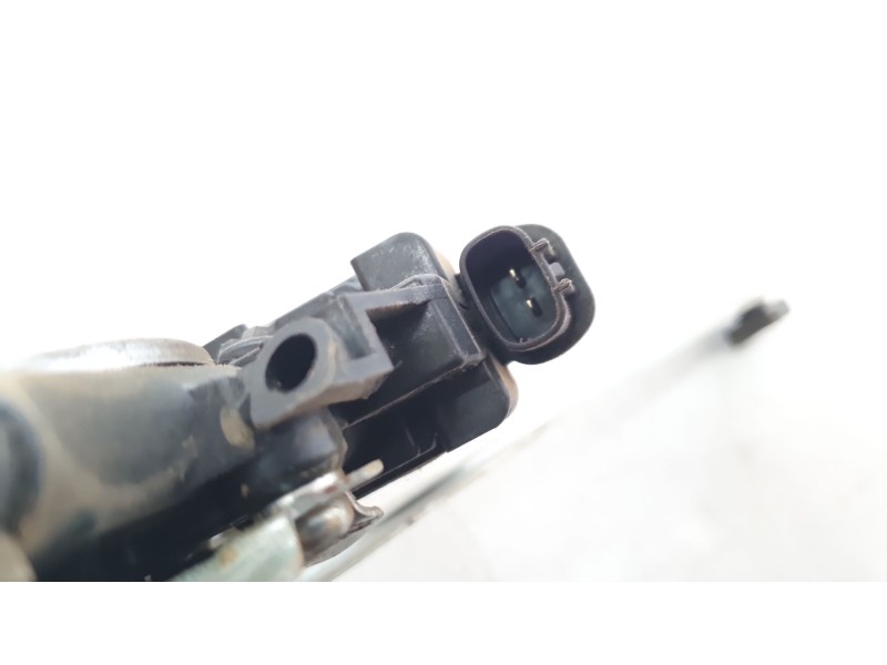 Recambio de elevalunas trasero derecho para toyota hilux (kun) 3.0 turbodiesel referencia OEM IAM 698300K041  