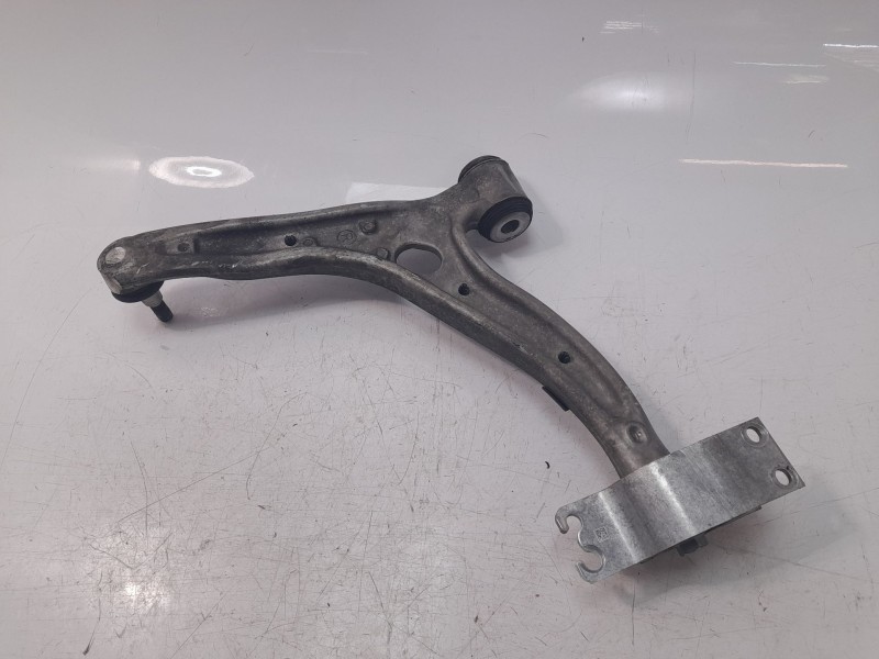 Recambio de brazo suspension delantero derecho para mercedes-benz clase b (w246) b 200 cdi be (246.201) referencia OEM IAM 24633