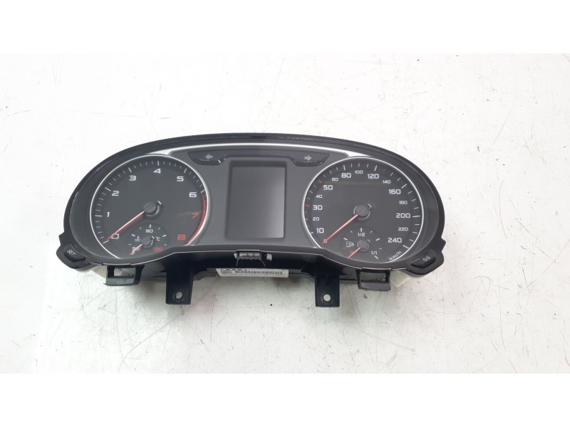 Recambio de cuadro instrumentos para audi a1 (8x) ambition referencia OEM IAM 8X0920930G  