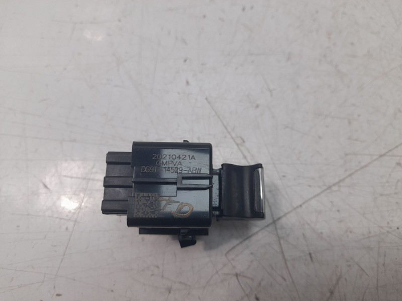 Recambio de mando elevalunas trasero derecho para ford mondeo lim. hybrid referencia OEM IAM DG9T14540BD3JA6  
