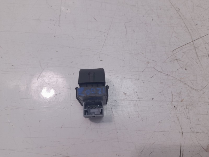 Recambio de mando elevalunas delantero derecho para audi a1 (8x) ambition referencia OEM IAM 4G09598555  