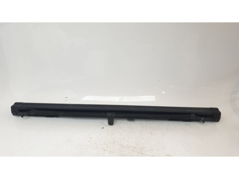 Recambio de bandeja trasera para audi a4 avant (8w5) básico referencia OEM IAM 8W9861691  