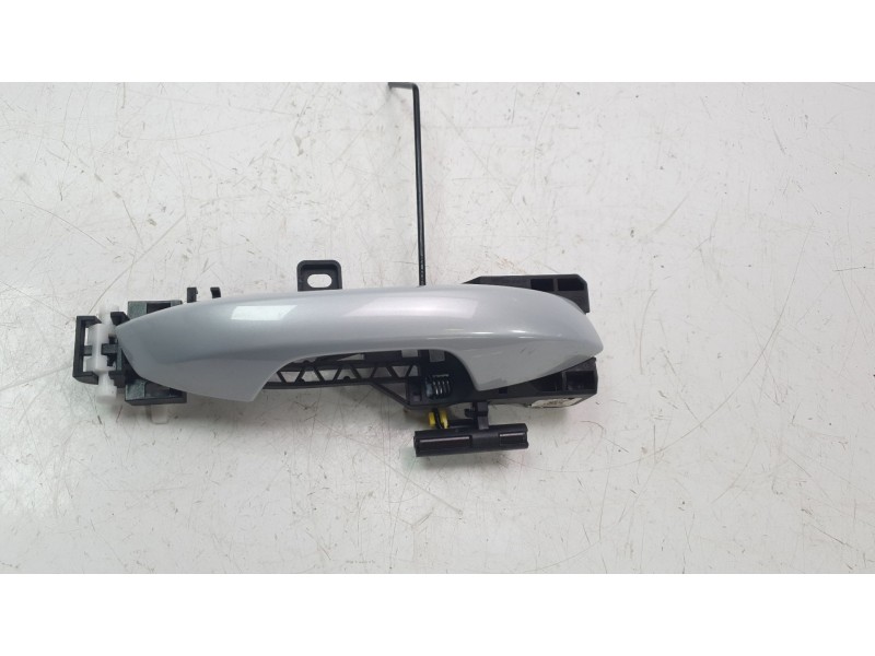 Recambio de maneta exterior delantera derecha para byd atto 3 ev referencia OEM IAM SC2EM6105109A  