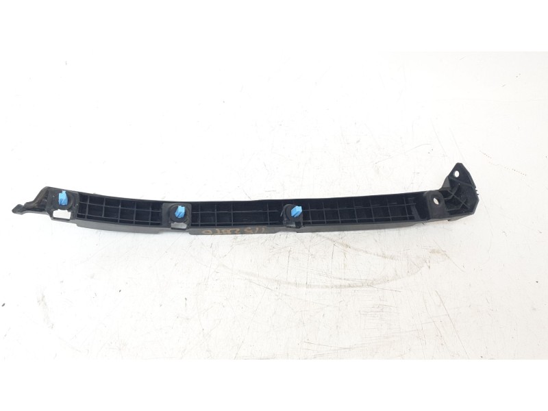 Recambio de soporte paragolpes trasero derecho para kia niro referencia OEM IAM 86652AT000  