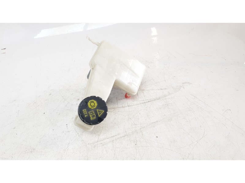 Recambio de bomba freno para opel corsa f 1.2 referencia OEM IAM 32671769  