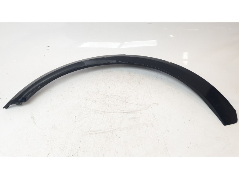 Recambio de aletin trasero derecho para kia niro referencia OEM IAM 87744AT100  