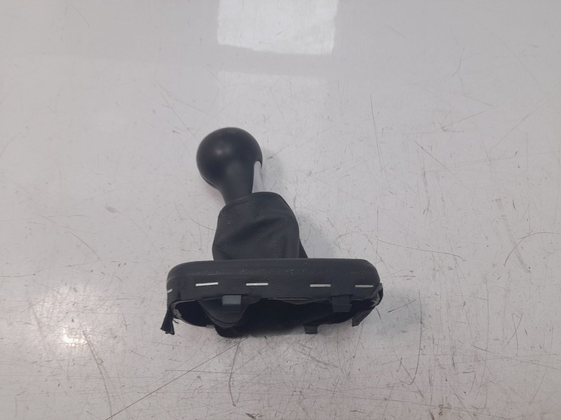 Recambio de pomo palanca cambio para audi a1 (8x) ambition referencia OEM IAM 8P0863279A  