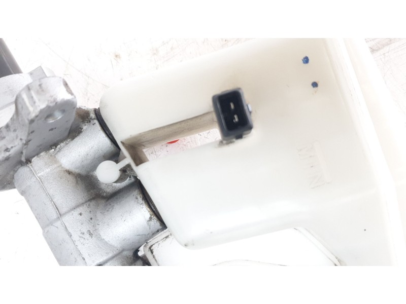 Recambio de bomba freno para hyundai ix35 1.7 crdi cat referencia OEM IAM 585102S101  