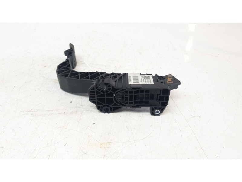 Recambio de potenciometro pedal para opel corsa f 1.2 referencia OEM IAM 9827704480 6PV01352401 