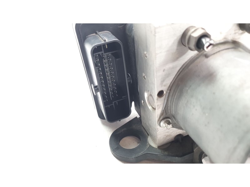 Recambio de abs para volkswagen polo advance referencia OEM IAM 2Q0614517AP  