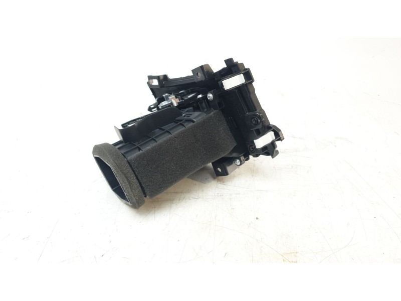 Recambio de aireador central izquierdo para kia niro business referencia OEM IAM 97410G5000  