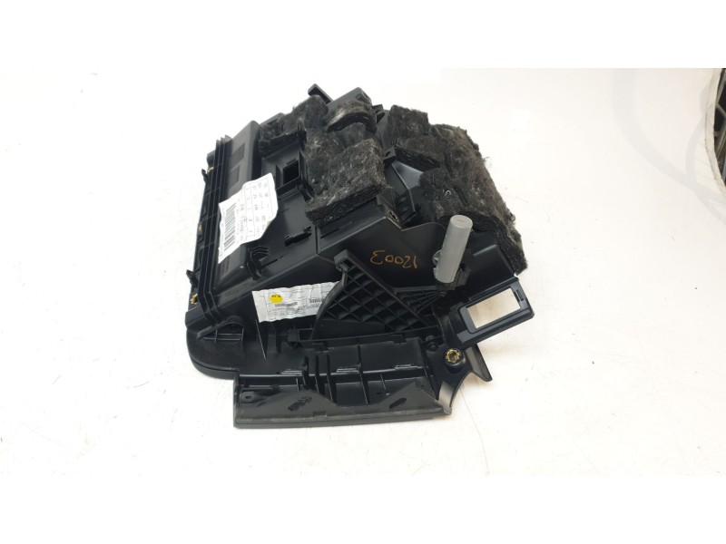 Recambio de guantera para audi a1 (8x) ambition referencia OEM IAM 8X1857035B  