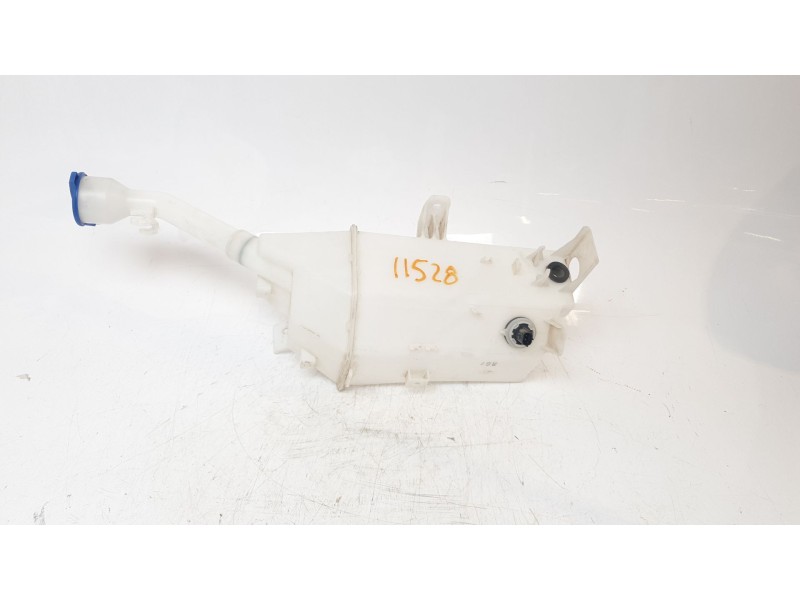 Recambio de deposito limpia para kia niro referencia OEM IAM 98610AT100  