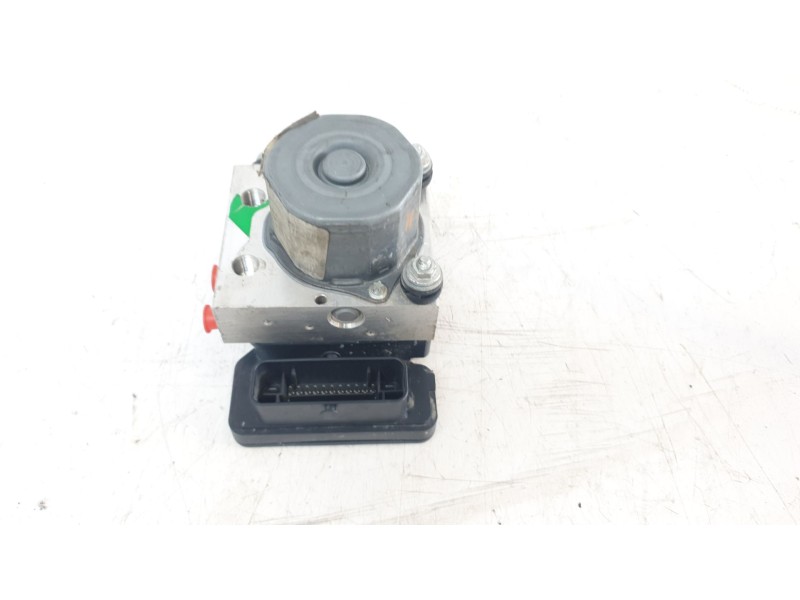 Recambio de abs para renault kadjar 1.5 dci diesel fap energy referencia OEM IAM 476601802R  