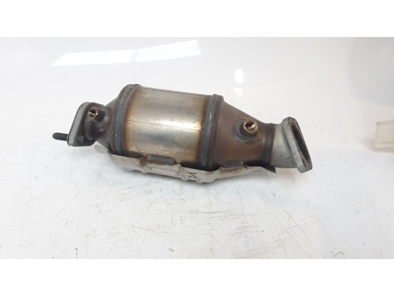 Recambio de catalizador para kia niro (sg2) hybrid concept referencia OEM IAM G08020  