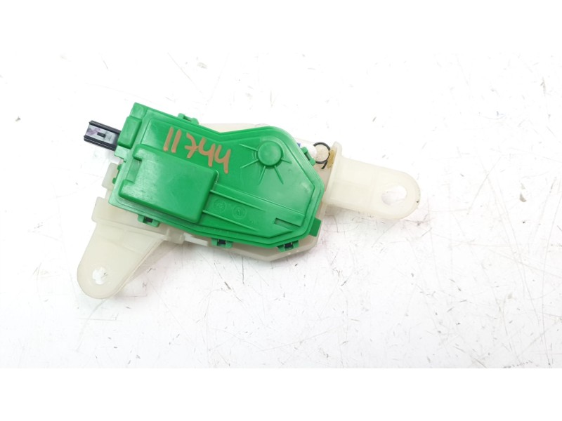 Recambio de tapa maletero para kia ceed concept referencia OEM IAM PA6GF15  