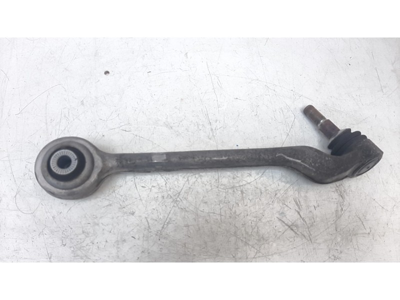 Recambio de brazo suspension inferior delantero izquierdo para bmw serie 3 lim. (f30) 318d referencia OEM IAM 685299104  