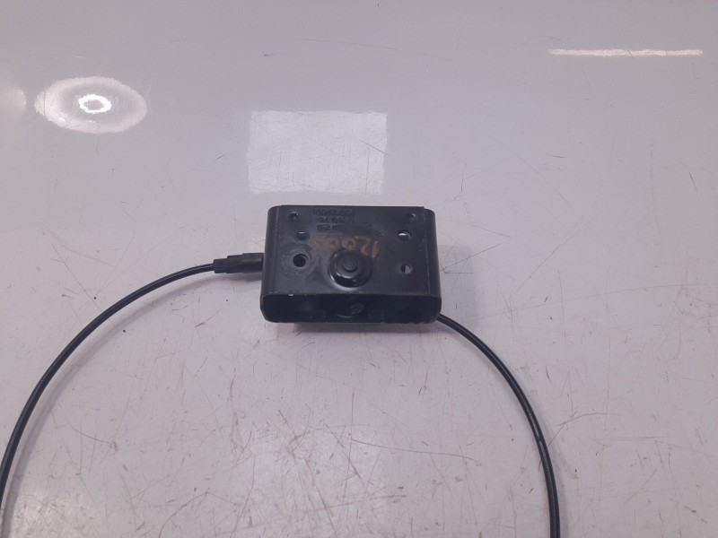 Recambio de cerradura capo para audi a1 (8x) ambition referencia OEM IAM 8X0823509C  
