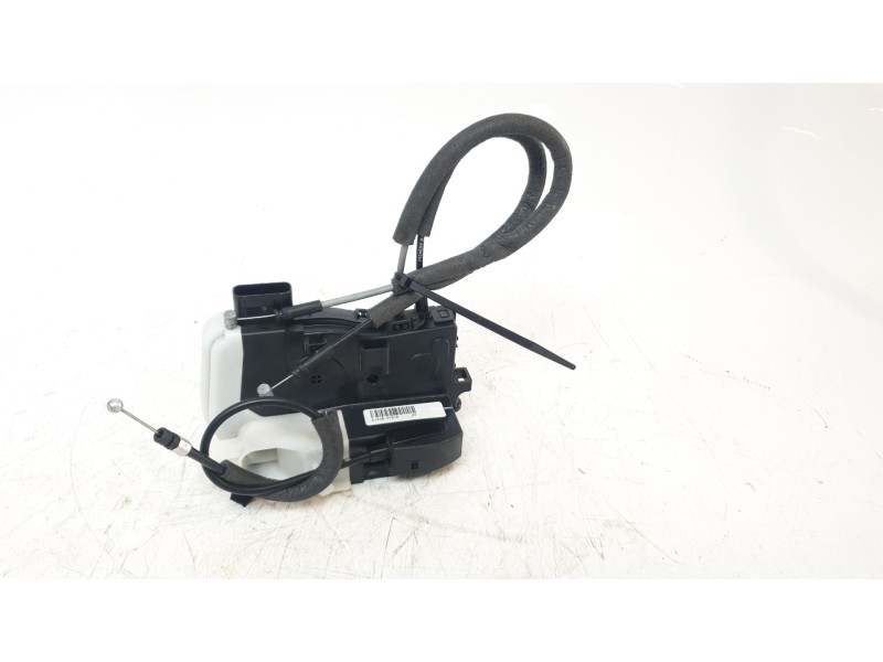 Recambio de cerradura puerta trasera derecha para hyundai ix35 1.7 crdi cat referencia OEM IAM 814202Y010  