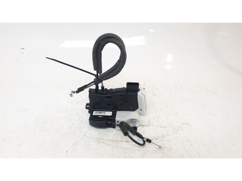 Recambio de cerradura puerta trasera izquierda para hyundai ix35 1.7 crdi cat referencia OEM IAM 814102Y010  