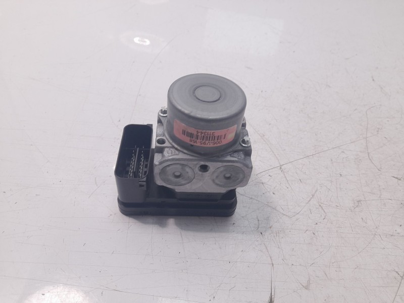 Recambio de abs para honda cb 650r referencia OEM IAM 57110MKND51 1F25A1050MKN21 