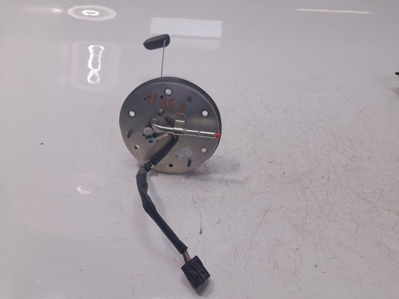 Recambio de bomba combustible para honda cb 650r referencia OEM IAM UCT35HU67  