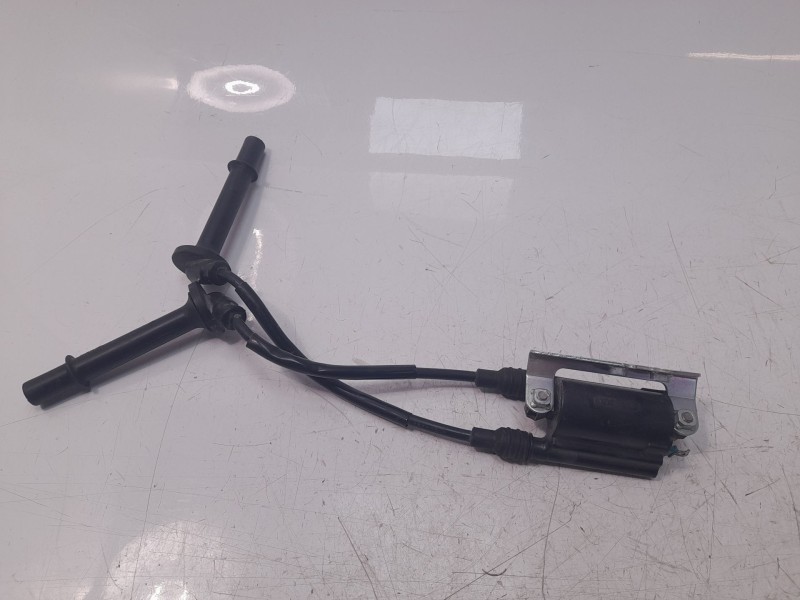 Recambio de bobina encendido para honda cb 650r referencia OEM IAM 30511MKND51  
