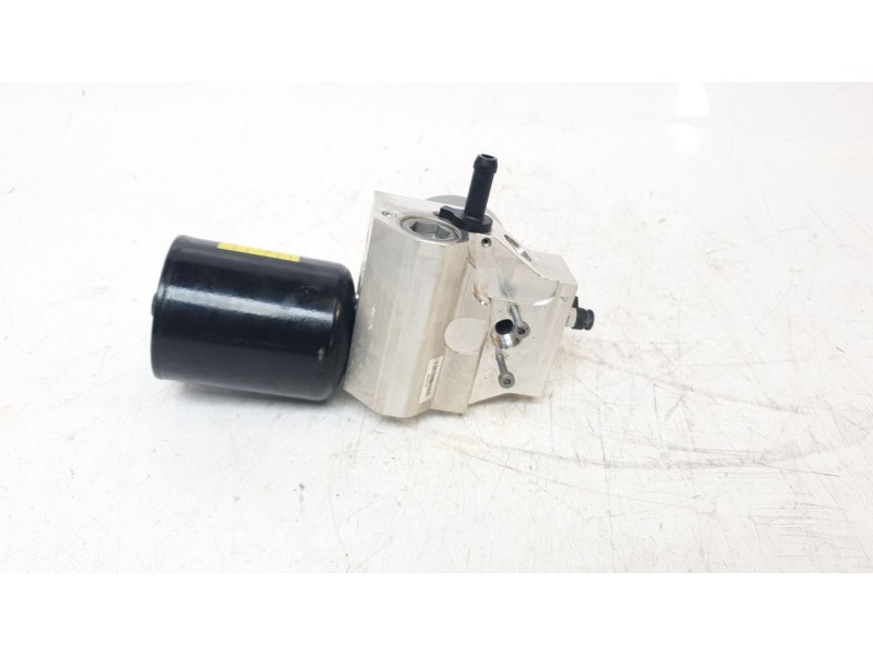 Recambio de abs para kia niro business referencia OEM IAM AHB3D30  