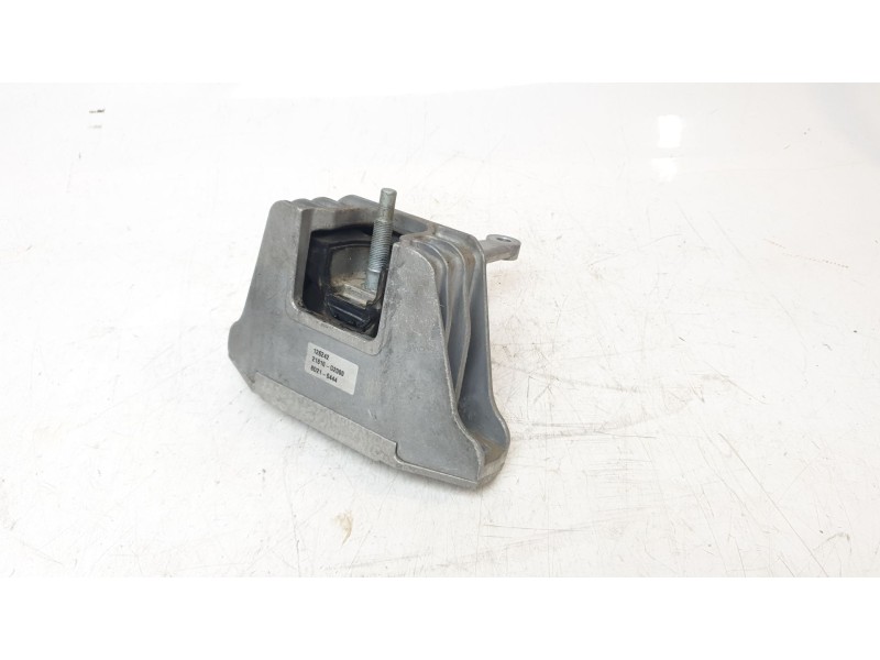 Recambio de soporte motor derecho para kia niro business referencia OEM IAM 21810G2000  