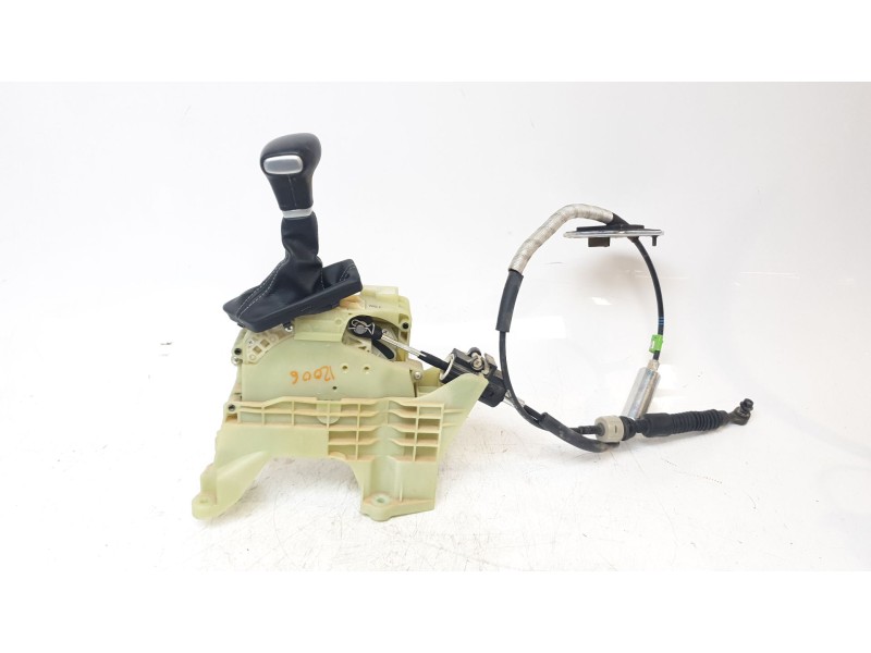 Recambio de palanca cambio para kia niro business referencia OEM IAM 46701D4430  
