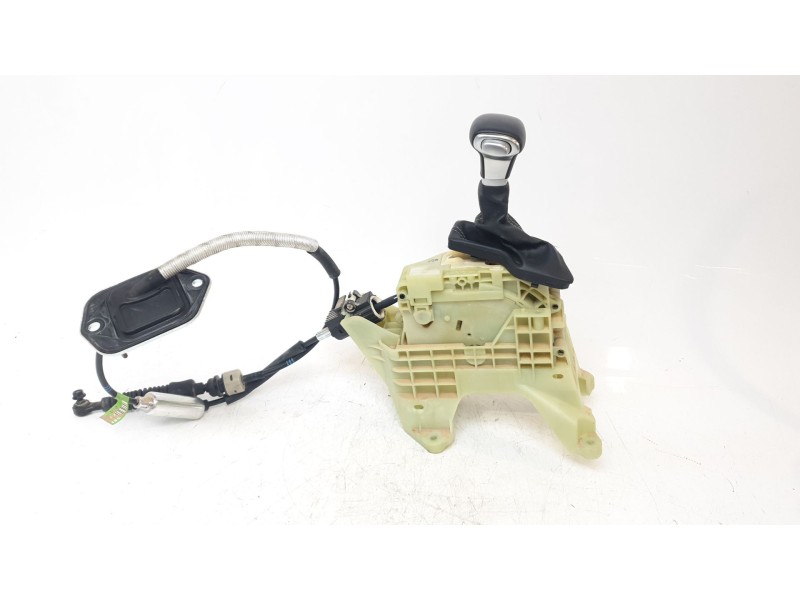 Recambio de palanca cambio para kia niro business referencia OEM IAM 46701D4430  