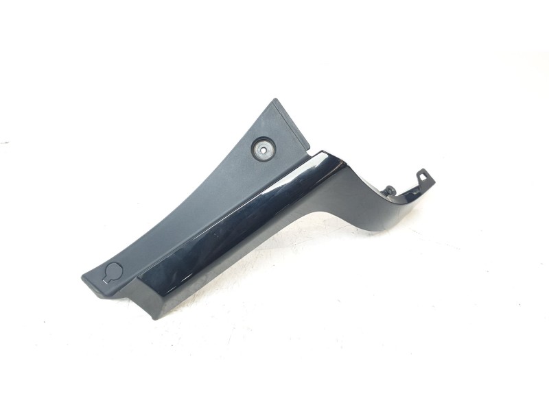 Recambio de moldura para kia niro business referencia OEM IAM 87362G5000  
