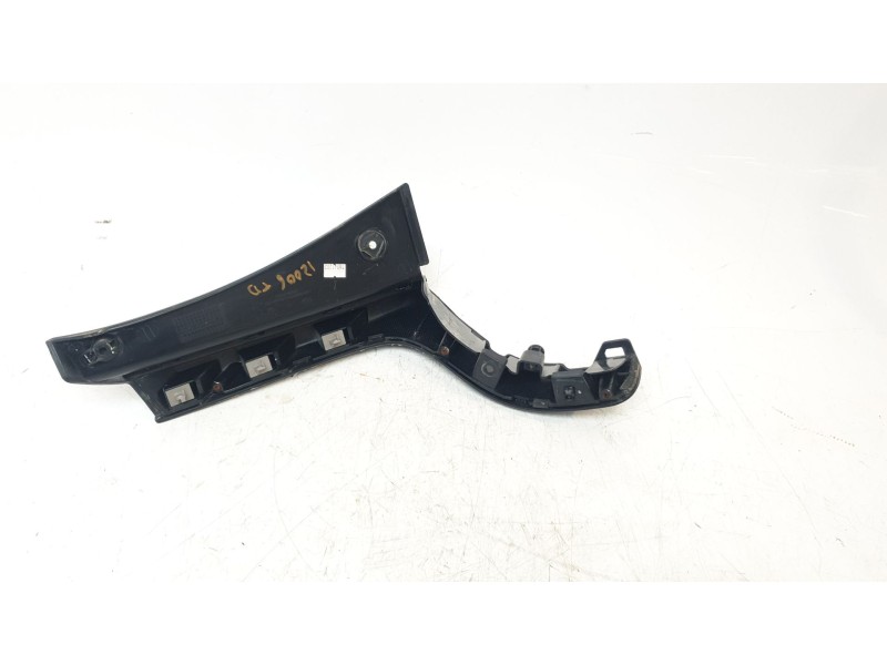 Recambio de moldura para kia niro business referencia OEM IAM 87372G5000  