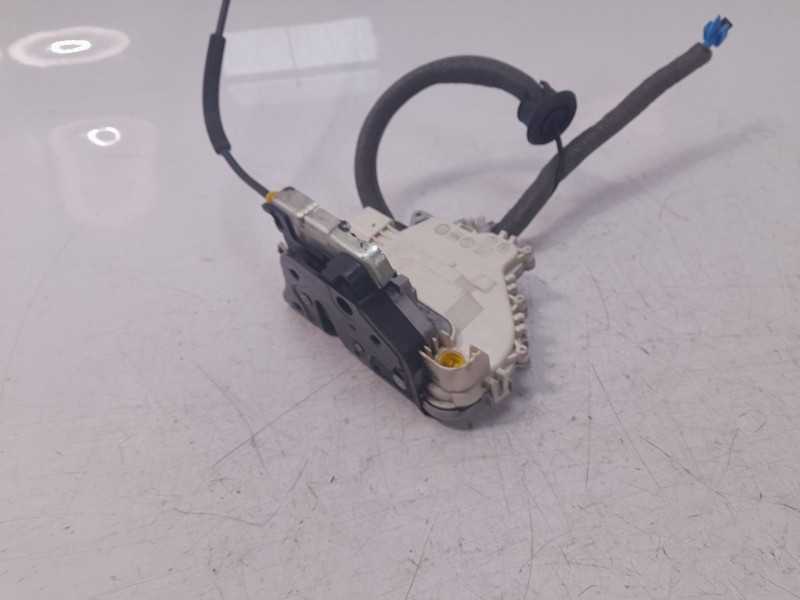 Recambio de cerradura puerta delantera izquierda para audi a1 (8x) ambition referencia OEM IAM 5N1837015M CRDVW1107 EZCVW212