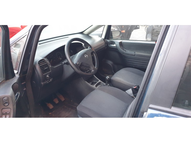 opel zafira a del año 2002
