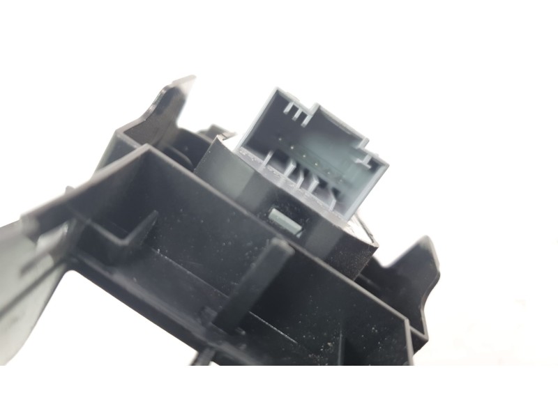 Recambio de mando retrovisor para volkswagen polo vi (ae1) life referencia OEM IAM 3G0959565B  