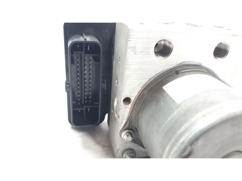 Recambio de abs para citroën c3 feel pack referencia OEM IAM 39242804  