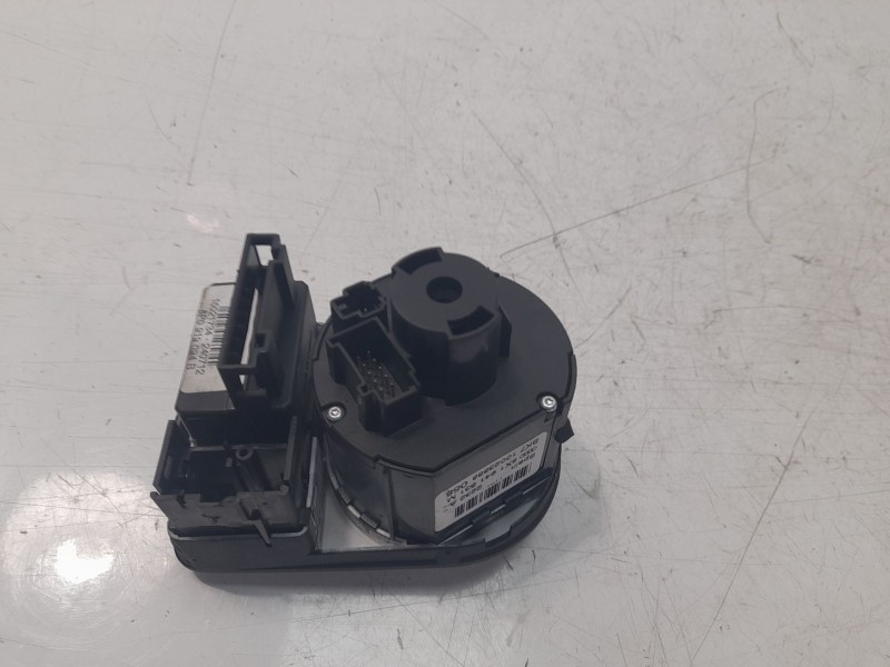 Recambio de mando luces para audi a1 (8x) ambition referencia OEM IAM 8X1941531  