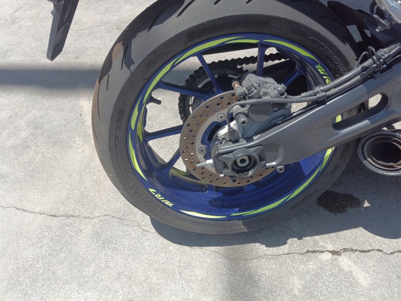Recambio de llanta para yamaha yzf-r 7 yzf-r 7 referencia OEM IAM   