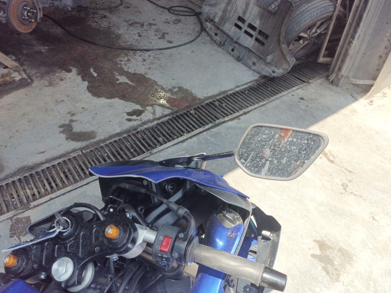 Recambio de retrovisor derecho para yamaha yzf-r 7 yzf-r 7 referencia OEM IAM   