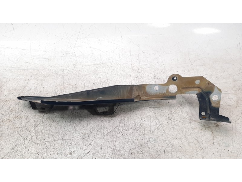 Recambio de soporte faro izquierdo para citroen c4 picasso origins referencia OEM IAM 9801669580  