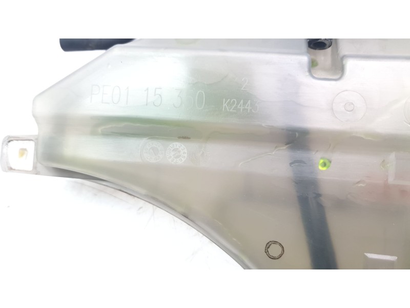 Recambio de deposito expansion para mazda cx-5 advantage 2wd referencia OEM IAM PE0115351A  