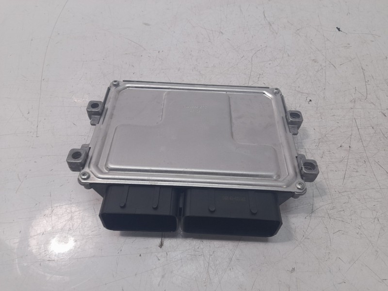 Recambio de centralita motor uce para citroën c3 feel pack referencia OEM IAM 9858949880  