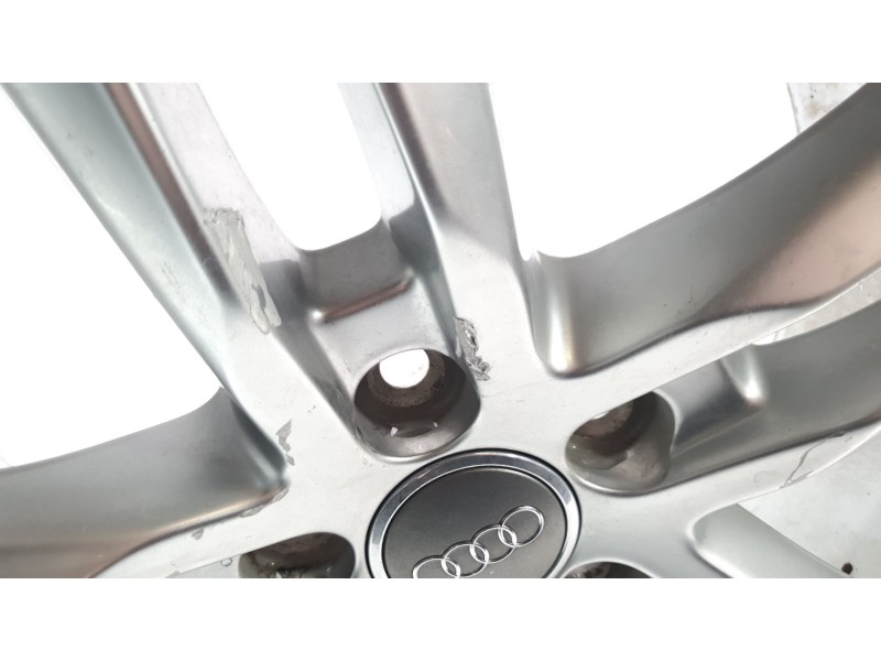 Recambio de llanta para audi q3 (8ug) base referencia OEM IAM 8U0601025AA  