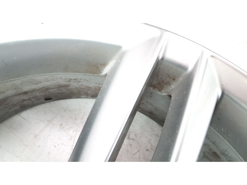 Recambio de llanta para audi q3 (8ug) base referencia OEM IAM 8U0601025AA  